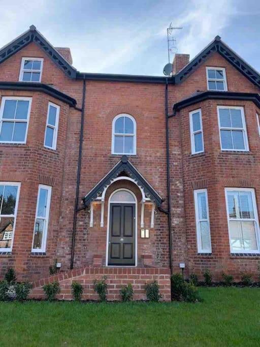 Boutique Luxury Apartment, High St, Henley-In-Arden Ngoại thất bức ảnh